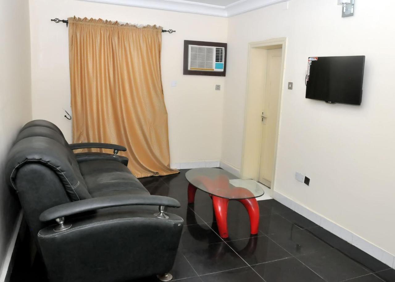 Dluxx Villa & Suites Ikeja Exterior foto